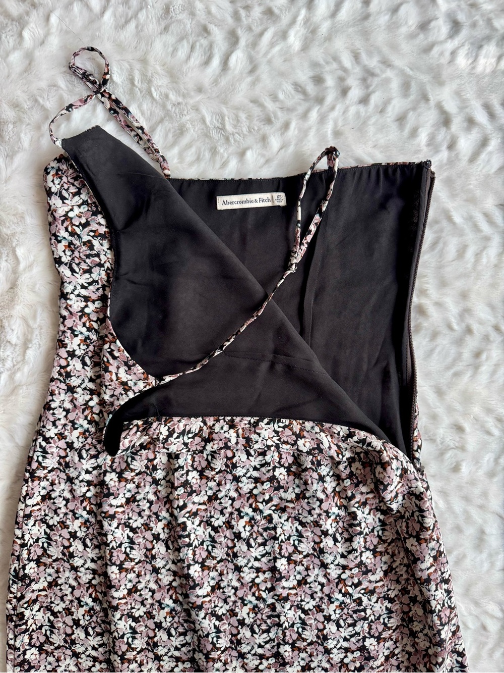 Abercrombie Fitted Floral Midi Dress with High Slit Cottagecore Extra Small - Picture 5 of 6